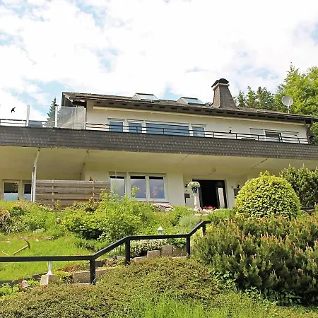 Дом отдыха Scenic Holiday Home In Willingen With Balcony *